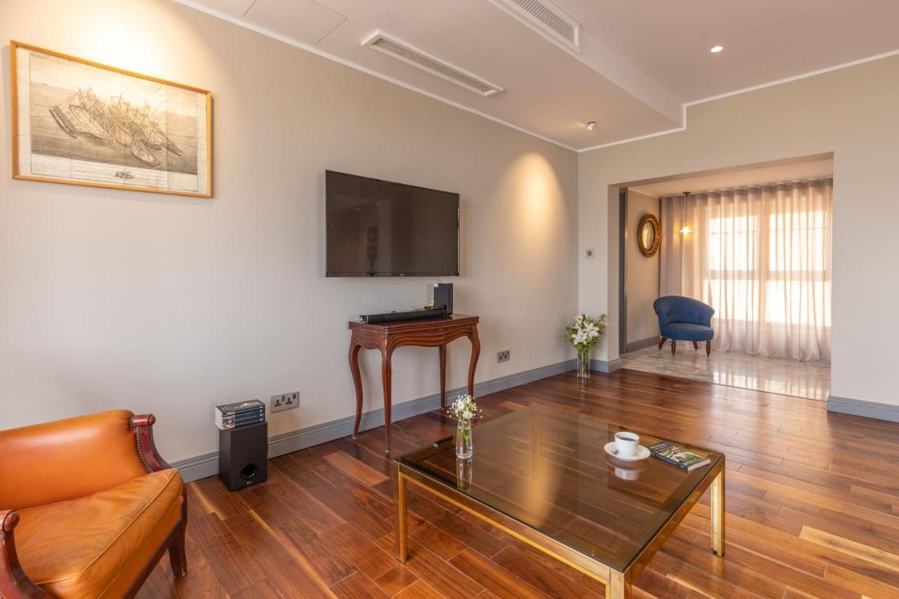 Stylish With Spectacular Views Apartment *